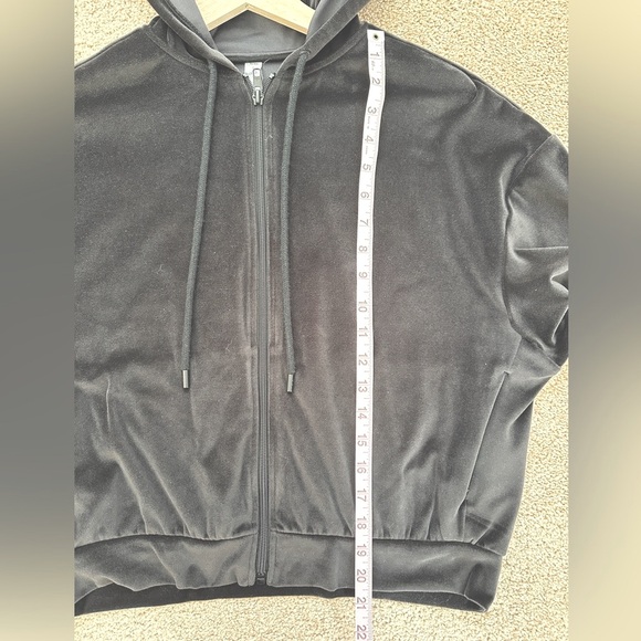 ALO Yoga Velour Glimmer Full Zip Hoodie - Women’s | Black Size S - Picture 9 of 9